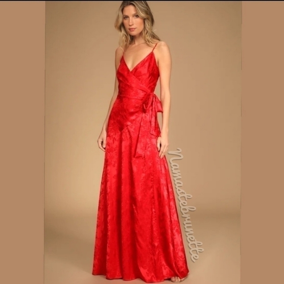 Nwt Lulu's Red Floral Jacquard Satin Wrap Maxi Dress, Formal - Picture 6 of 17